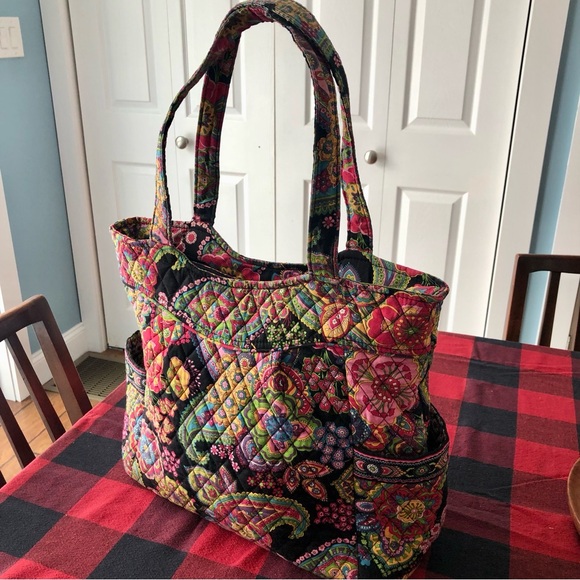 Vera Bradley Pleated Tote Retired Vibrant Pattern “Symphony in Hue” - Picture 2 of 14